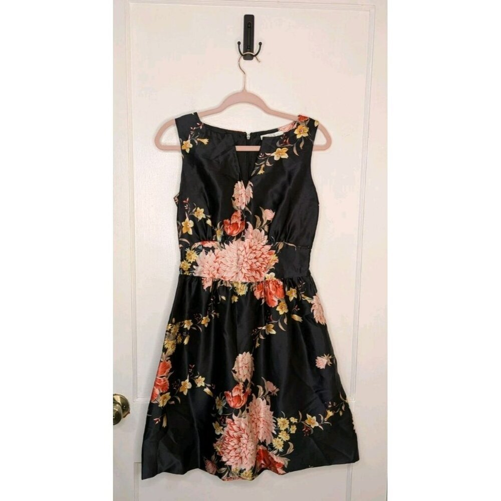 Size 2 Fiori di Zucca Black Floral A-Line Dress V-Neck 100% Silk